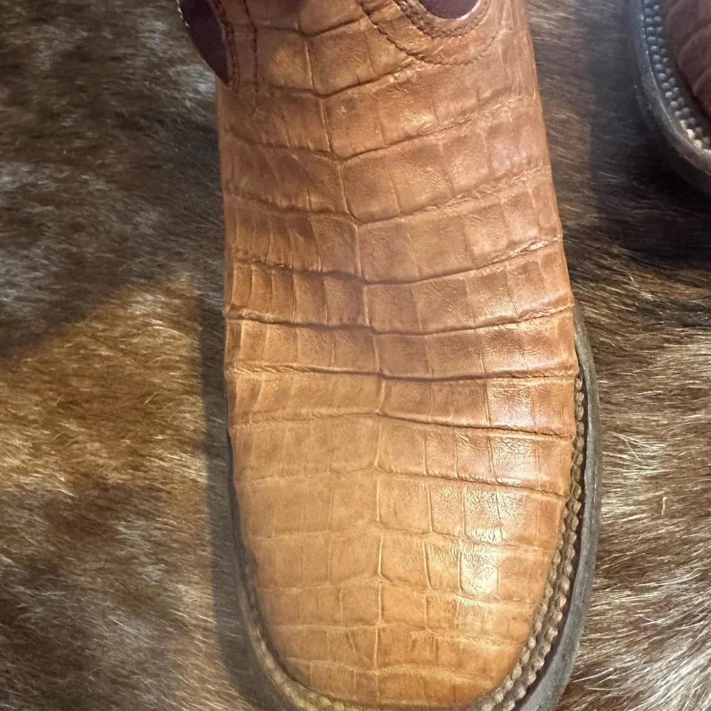 Lucchese Tan/Burgundy Caiman (Croc) Women’s Cowboy Boots - Picture 6 of 10